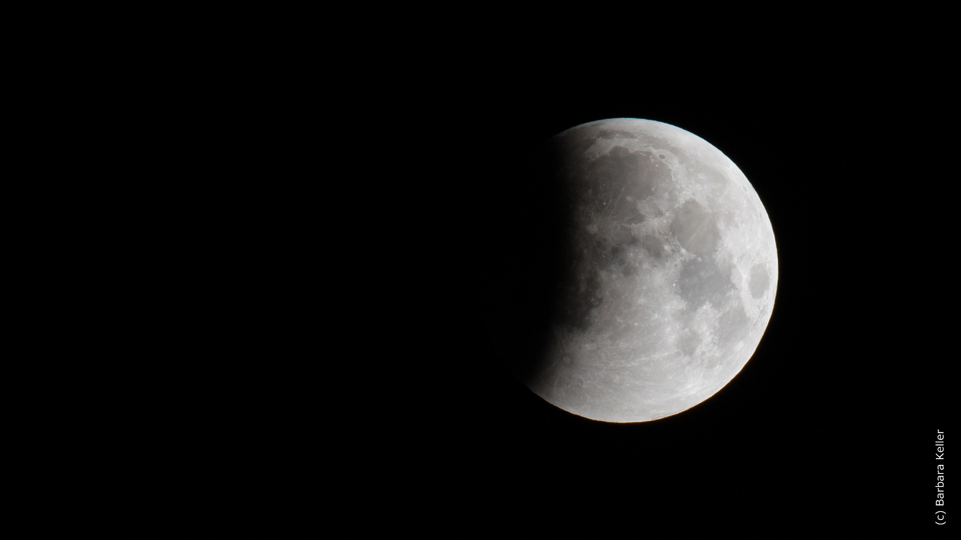 Nachtaufnahme Vollmond - Mondfinsternis - Blutmond 2019